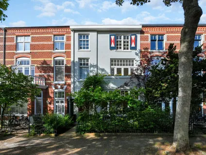 Tussenwoning te koop: Koninginnelaan 58, Leeuwendaal Rijswijk