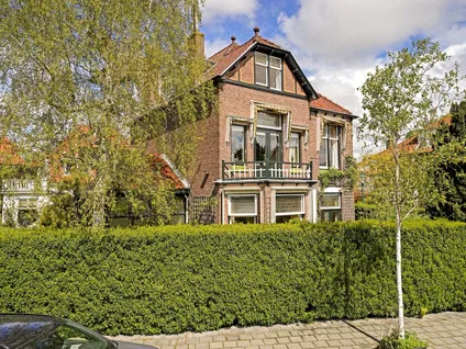 Vrijstaande woning te koop: Koninginnelaan 6, Oranje Nassau Oegstgeest