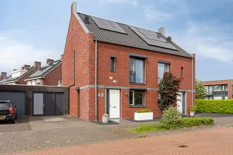 Terraced house for sale: Koninginnepage 49, Waterdael III Someren