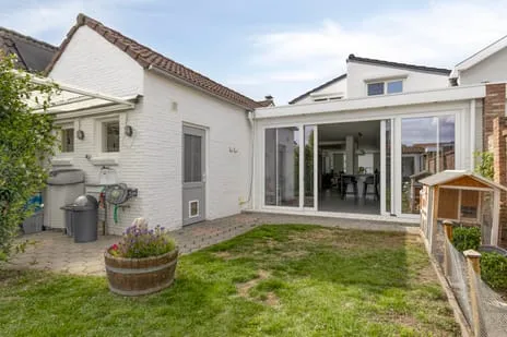 Twee-onder-één-kap te koop: Koninginnestraat 3, Kern Westdorpe Westdorpe