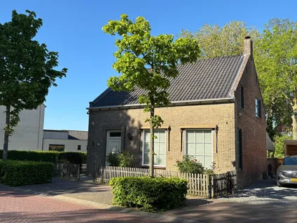 Vrijstaande woning te koop: Koninginnestraat 41, IJzendijke Ijzendijke