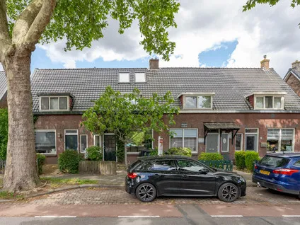 Tussenwoning te koop: Koninginneweg 174, Groot IJsselmonde Rotterdam