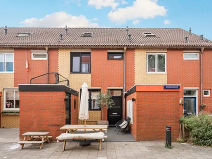 Tussenwoning te koop: Koningsdiep 51, Kalf Zaandam