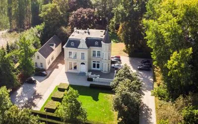 Detached house for sale: Koningshoeven 63, Koningshoeven Tilburg