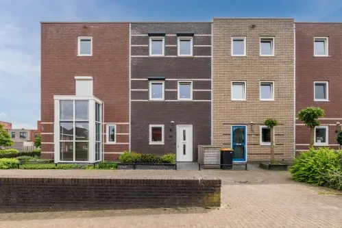 Tussenwoning te koop: Koningspage 68, Erflanden Hoogeveen