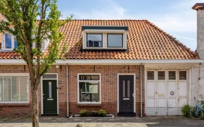 Semi-detached for sale: Koningstraat 101, Koningstraat Beverwijk
