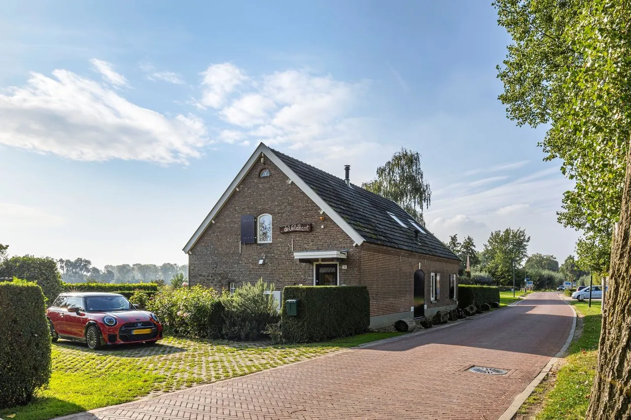 Vrijstaande woning te koop: Koningstraat 31, Ewijk