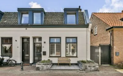 Twee-onder-één-kap te koop: Koningstraat 34, Centrum Zandvoort