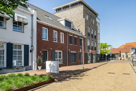 Terraced house for sale: Koningstraat 6, Naaldwijk Centrumgebied Naaldwijk