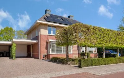 Tussenwoning te koop: Koningsvaren 12, Nijverdal