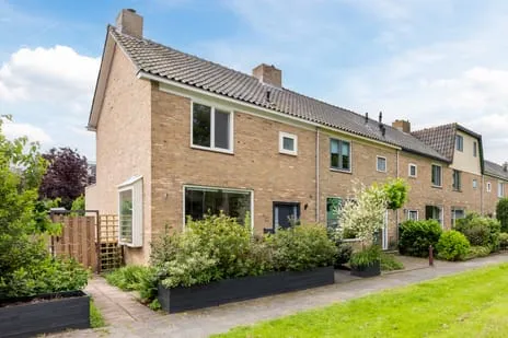 Hoekwoning te koop: Koningsvarenstraat 53, Plaszoom Wormer