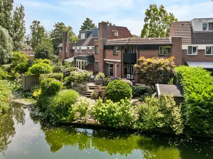 Tussenwoning te koop: Koningsweer 37, De Weren Sliedrecht