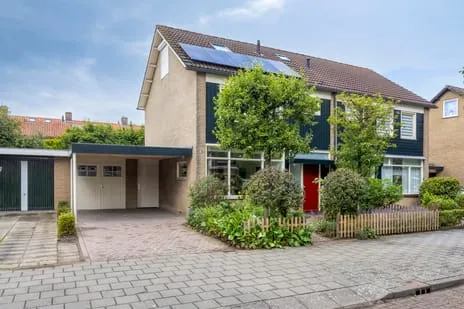 Tussenwoning te koop: Koningsweg 15, Geldermalsen Zuid Geldermalsen