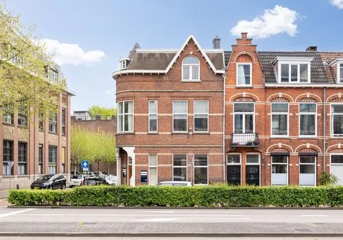 Hoekwoning te koop: Koningsweg 72, Het Zand 'S-Hertogenbosch