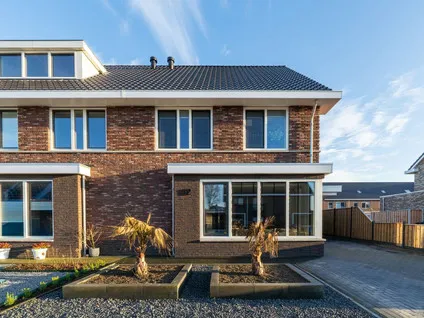 Koopwoning: Koogstraat 12 in Marknesse - €595.000 - 194m²
