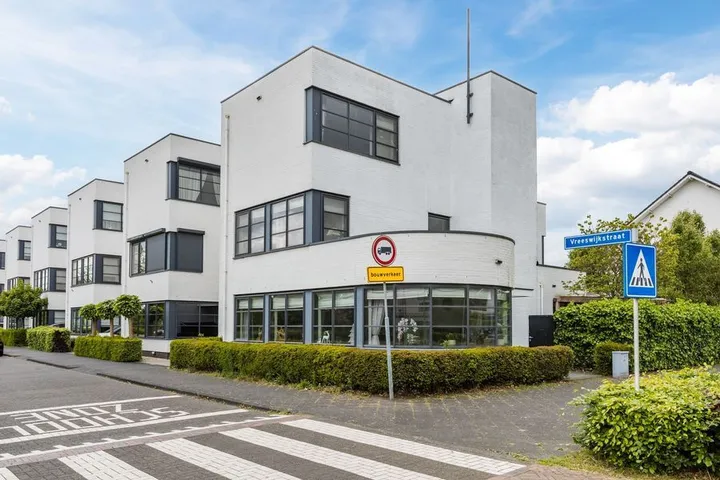 Hoekwoning te koop: Koolhovenlaan 2A, Koolhoven Zuid Tilburg