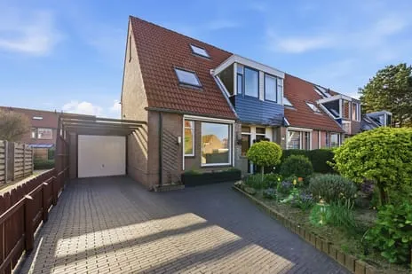 Hoekwoning te koop: Koolmees 136, Drievliet Ridderkerk