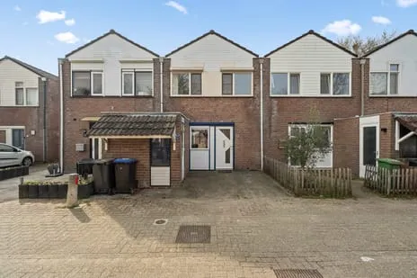 Tussenwoning te koop: Koolmees 15, Doorslag-Noord Nieuwegein