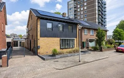 Vrijstaande woning te koop: Koolmeesstraat 13, Mekkelholt Enschede