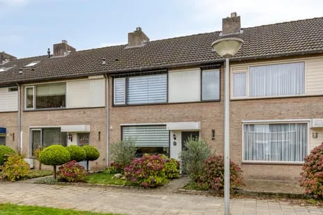 Tussenwoning te koop: Koolzaadpad 5, Vaartbroek Eindhoven