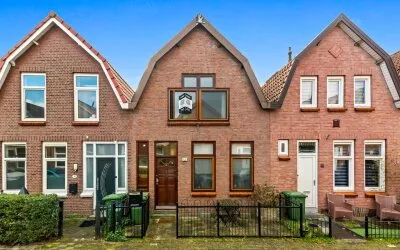 Tussenwoning te koop: Koolzaadstraat 13, Bloemhof Rotterdam