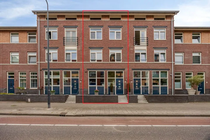Terraced house for sale: Koopmanstraat 14, Centrum Uden