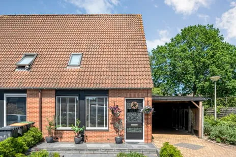 Twee-onder-één-kap te koop: Koorncamp 7, Vledder Vledder