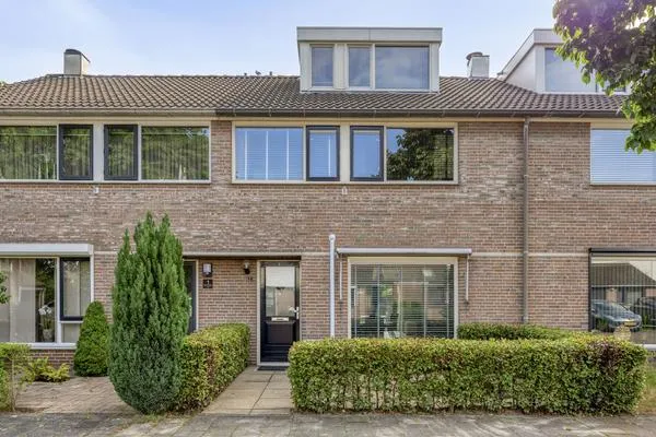 Tussenwoning te koop: Koorstraat 3, Leijsenakkers Oosterhout