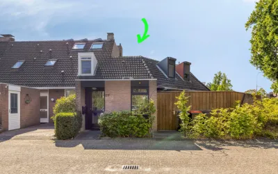 Tussenwoning te koop: Koraaldijk 119, Kortendijk C Roosendaal