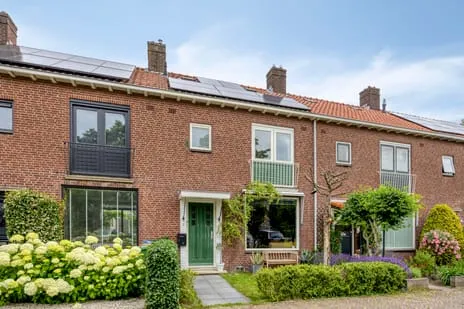 Tussenwoning te koop: Koraalstraat 6, Brabantpark Breda