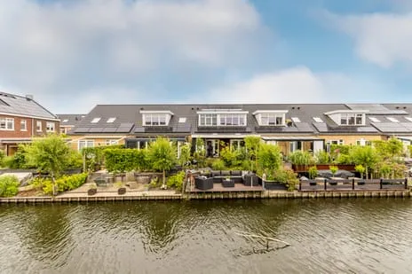 Terraced house for sale: Korenbloem 33, Kern Oudenhoorn Oudenhoorn