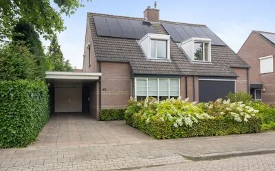 Corner house for sale: Korenbloem 40, Schrames-Stogger Helden