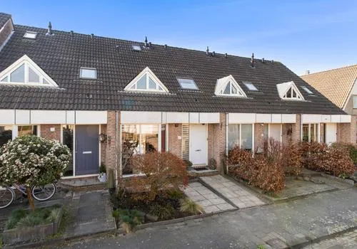 Tussenwoning te koop: Korenbloem 5, Uitbreiding Dorp Bergambacht
