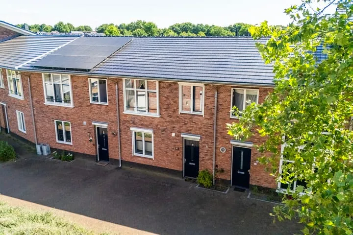 Tussenwoning te koop: Korenbloemstraat 11, Oosseld / Vijverberg - zuidwest Doetinchem