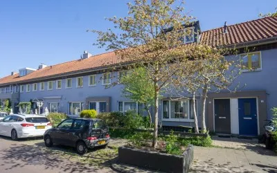 Tussenwoning te koop: Korenbloemstraat 14, Bloemenbuurt-Noord Amsterdam