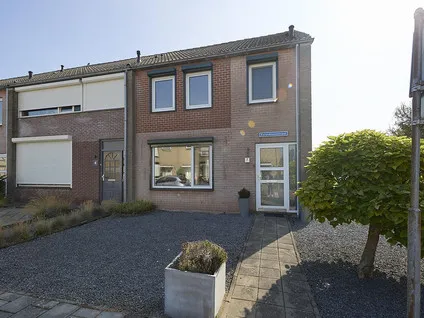 Hoekwoning te koop: Korenbloemstraat 2, Kern Hoek Hoek