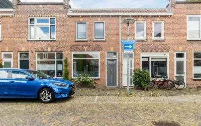 Tussenwoning te koop: Korenbloemstraat 36, Egelantierstraat, Mariëndaalstraat e.o. Utrecht