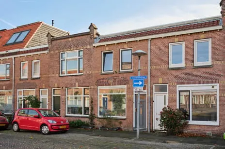 Tussenwoning te koop: Korenbloemstraat 36, Egelantierstraat, Mariëndaalstraat e.o. Utrecht