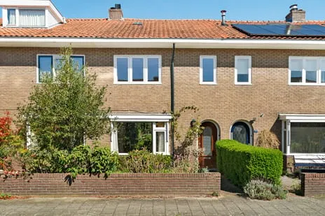 Tussenwoning te koop: Korenbloemstraat 5, Nieuw-Assendorp Zwolle