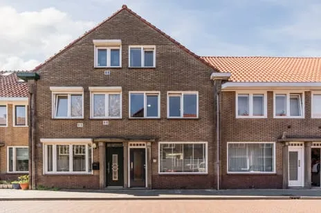Tussenwoning te koop: Korenbloemstraat 50, Kruidenbuurt Eindhoven