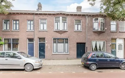 Tussenwoning te koop: Korenbloemstraat 60, Schildersbuurt Zuid Tilburg