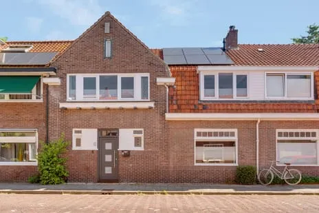 Tussenwoning te koop: Korenbloemstraat 61, Pierik Zwolle
