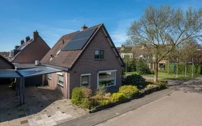 Vrijstaande woning te koop: Korenbloemstraat 7, Putten-Zuid-West Putten