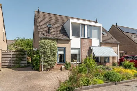 Twee-onder-één-kap te koop: Korenmolen 179, De Peppel Drachten