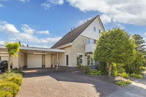Tussenwoning te koop: Korenmolen 80, De Peppel Drachten