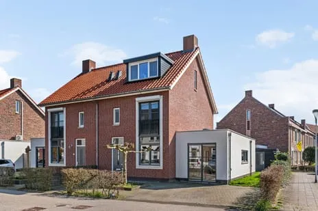 Twee-onder-één-kap te koop: Korenveld 14, Buitengebied Beneden-Leeuwen Beneden-Leeuwen