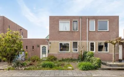 Tussenwoning te koop: Koreschoep 7, Zoggel Uden