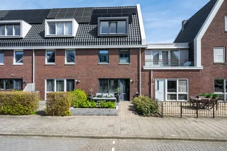 Tussenwoning te koop: Korfstraat 49, Kudelstaart Kudelstaart
