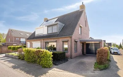 Twee-onder-één-kap te koop: Korhoen 3, Kern Heinkenszand Heinkenszand