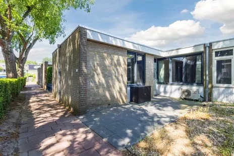 Tussenwoning te koop: Korhoenderveld 239, Cuijk Padbroek Cuijk
